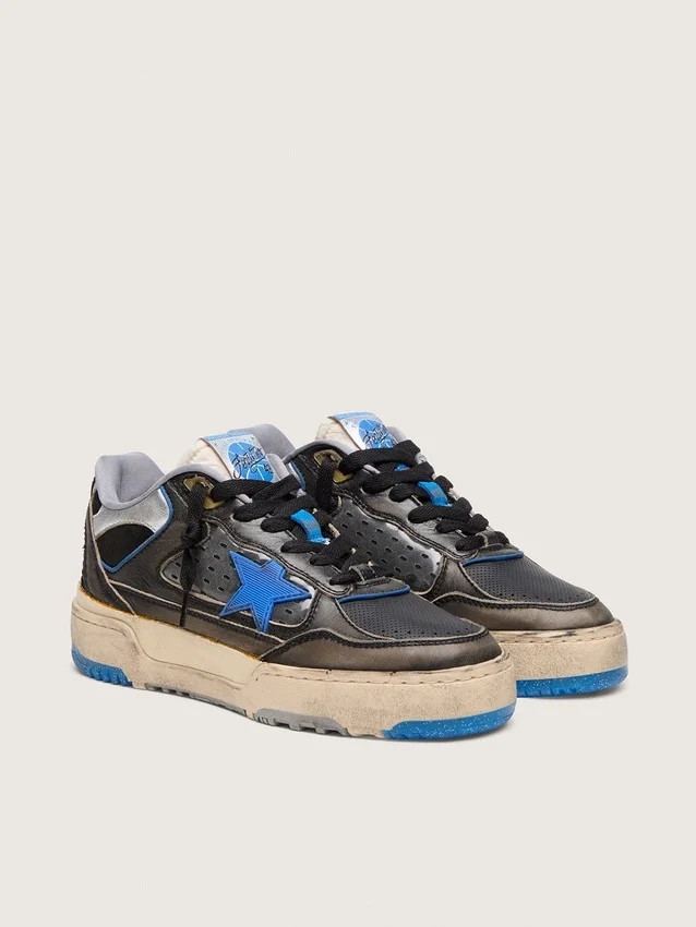 Women's Forty2 in black foam rubber and leather with TPU star and black leather heel tab