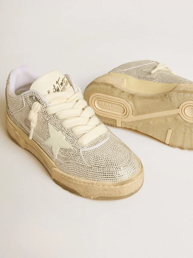 Women’s Forty2 in white leather and Swarovski crystals with white star