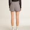 Women's gray mini shorts in houndstooth wool