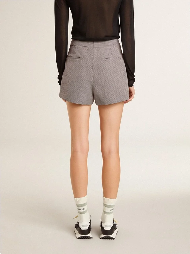 Women's gray mini shorts in houndstooth wool