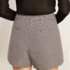 Women's gray mini shorts in houndstooth wool