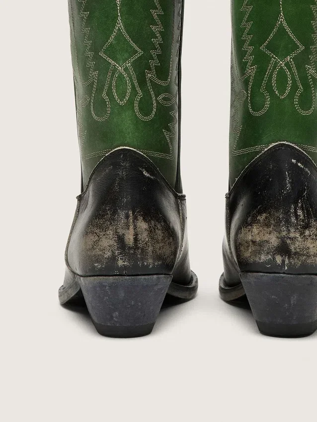 Women's high Wish Star boots in black leather with green leather leg and white embroidery