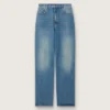Women's jeans with medium wash