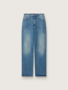Women's jeans with medium wash