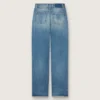 Women's jeans with medium wash