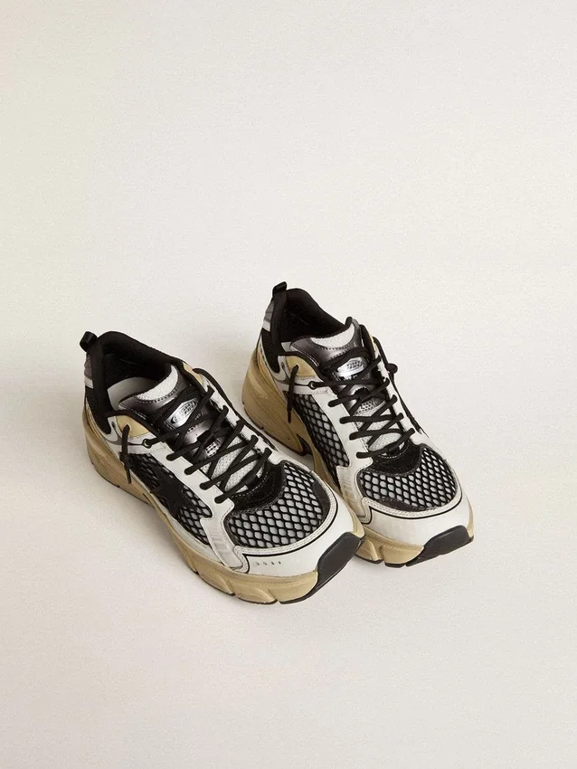 Women’s Lightstar in white leather and black mesh with black TPU star