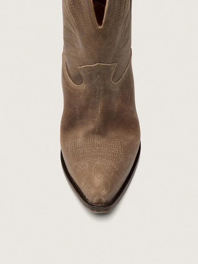 Women's low Wish Star boots in gray suede with star embroidery