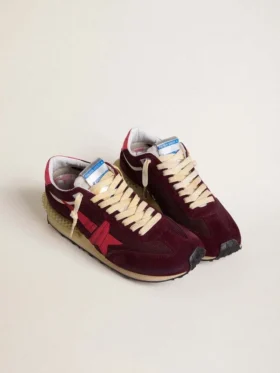 Women’s Marathon in burgundy mesh and suede with printed pink star