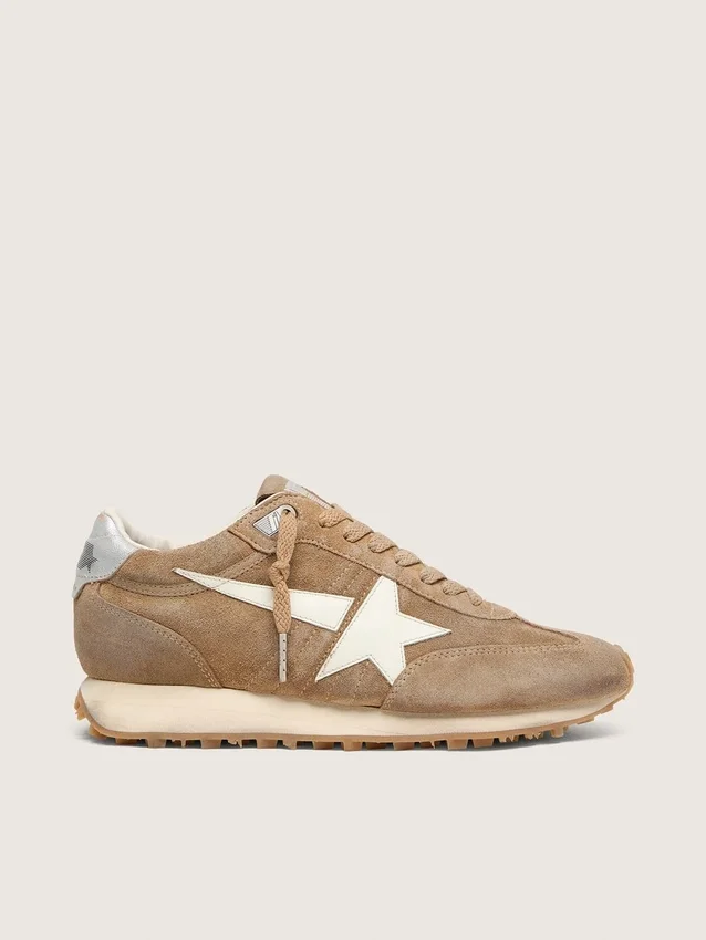Women’s Marathon in tobacco suede with white star