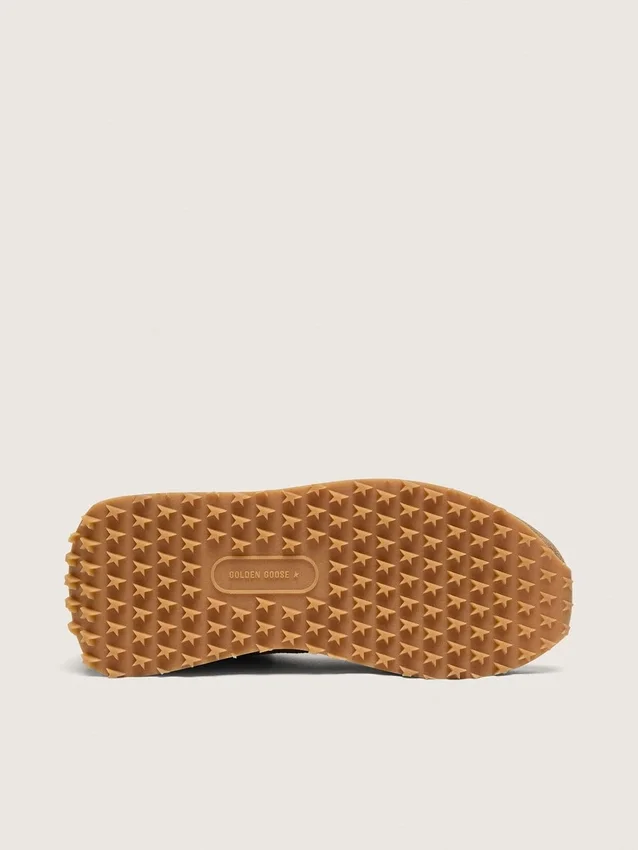 Women’s Marathon in tobacco suede with white star