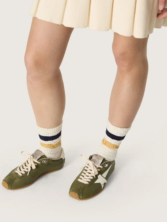 Women’s Marathon Speed in olive-green leather with cream star