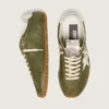 Women’s Marathon Speed in olive-green leather with cream star