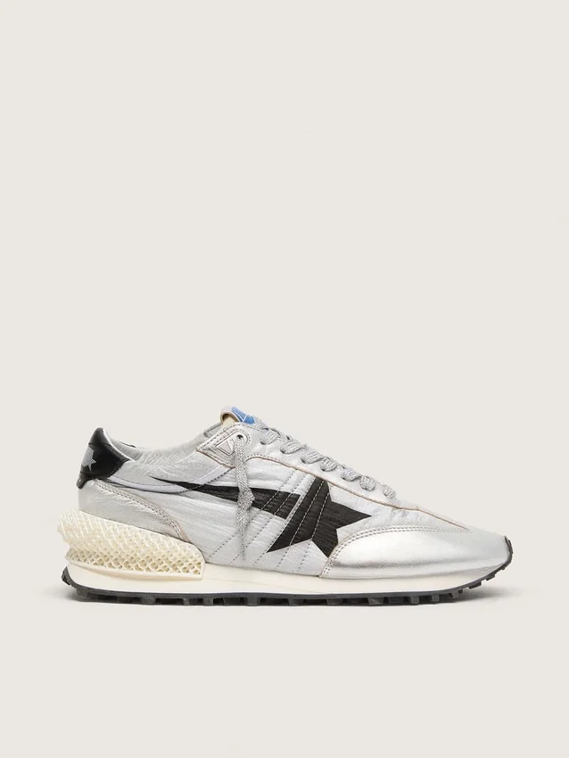Women’s Marathon with silver ripstop nylon upper and black star