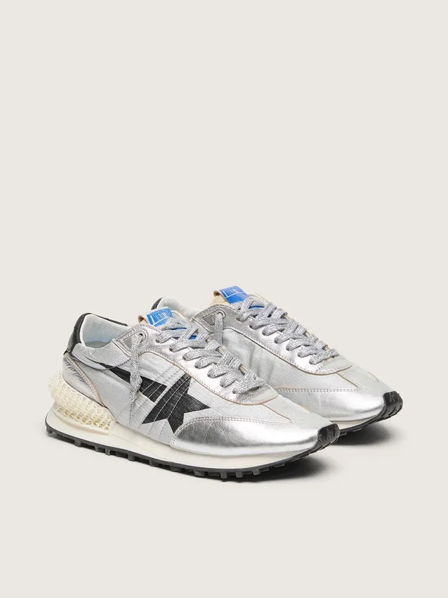 Women’s Marathon with silver ripstop nylon upper and black star