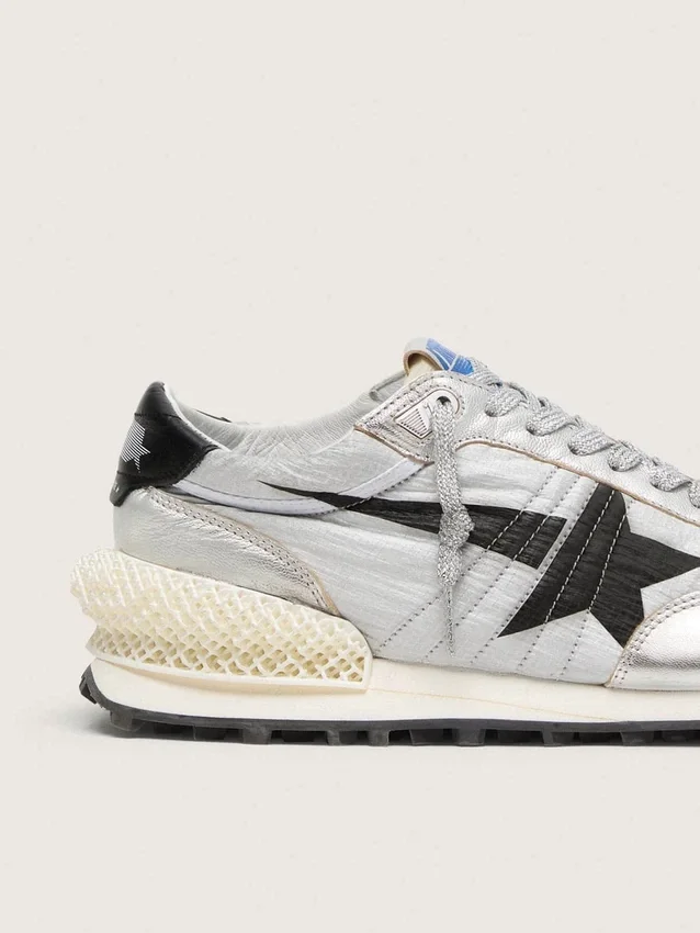 Women’s Marathon with silver ripstop nylon upper and black star