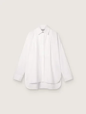 Women's oversized shirt in white cotton with pleated detail and jewel buttons