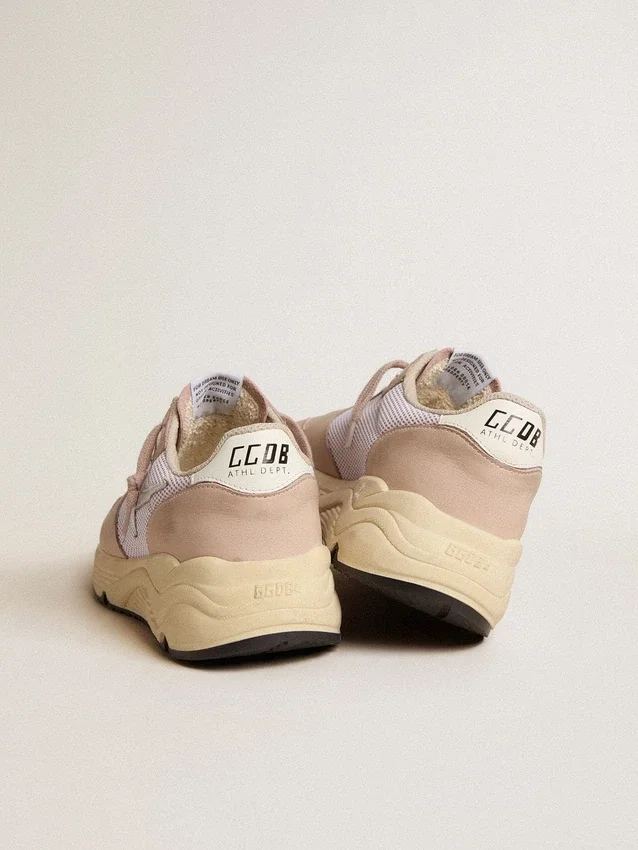 Women’s Running Sole in mesh and nubuck with silver metallic leather star