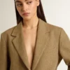 Women's single-breasted blazer in sand-colored herringbone