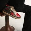 Women's Sky-Star in black glossy leather with red star