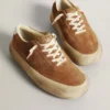 Women's Space-Star in tobacco-colored suede with perforated star