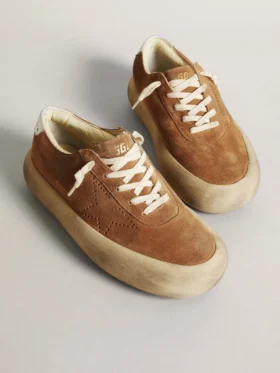 Women’s Space-Star in tobacco-colored suede with perforated star