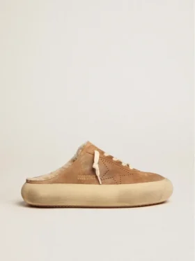 Women's Space-Star Sabot shoes in tobacco-colored suede with shearling lining