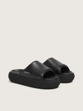 Women’s Space-Star slip-ons in black leather