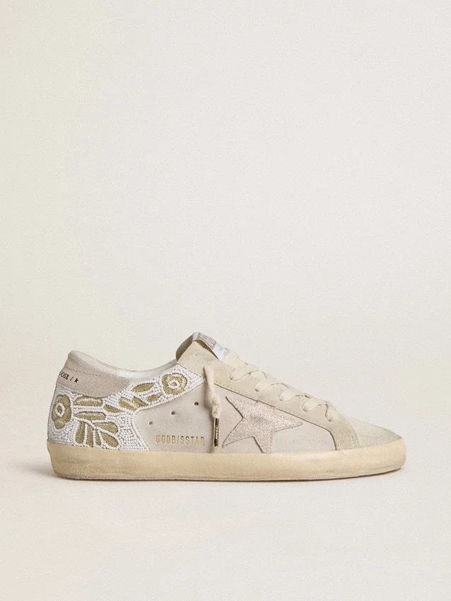 Women's Super-Star in beige suede with bead embroidery and laminated suede star