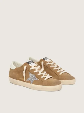 Women’s Super-Star in tobacco suede with silver glitter star