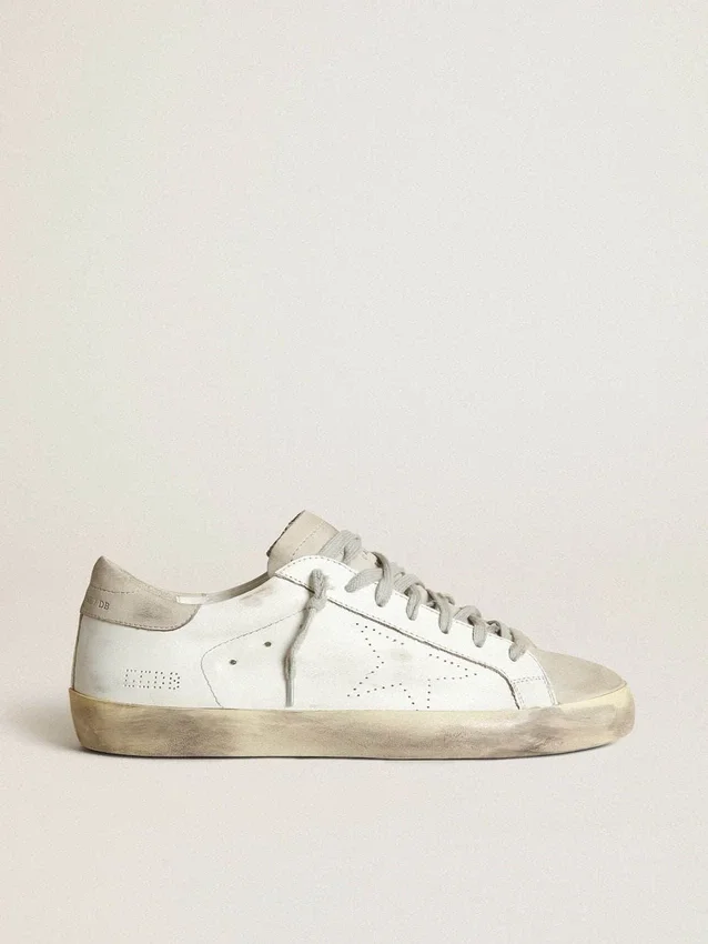 Women's Super-Star in white leather with perforated star and beige nubuck heel tab
