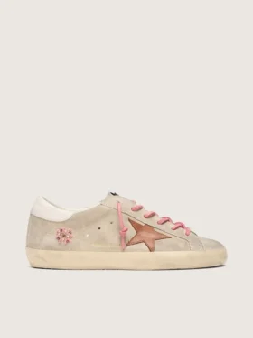 Women’s Super-Star LTD in pearl suede with brick-red star and embroidery