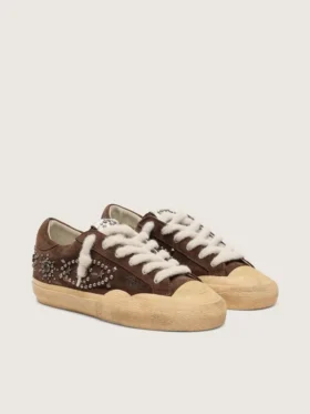 Women’s Super-Star Penstar in brown suede with studs