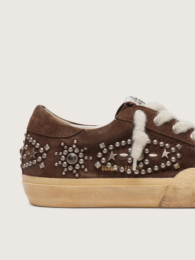 Men's Super-Star Penstar in brown suede with studs