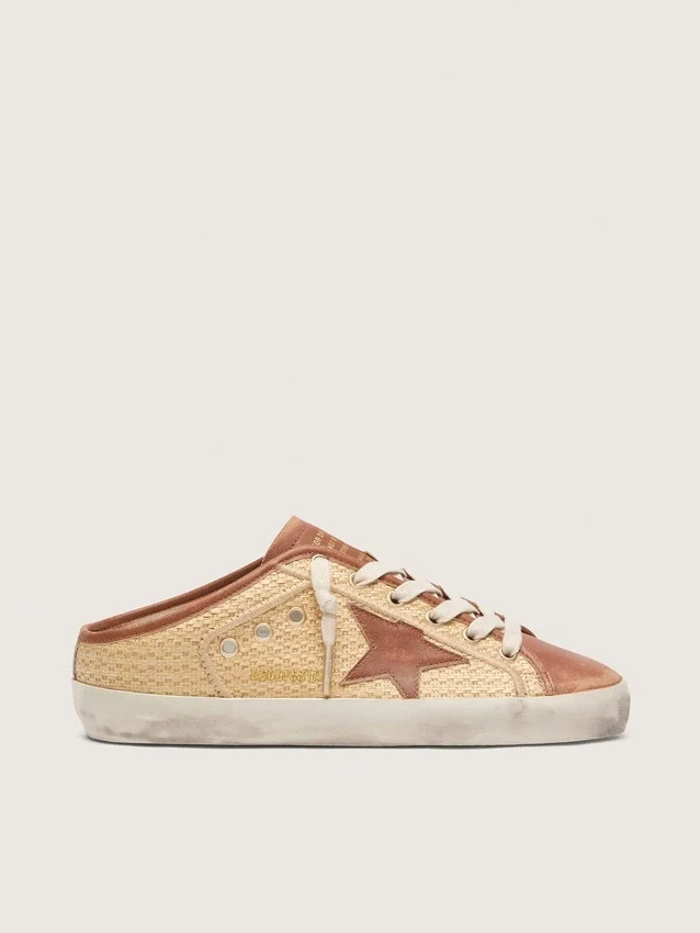 Women’s Super-Star Sabots in raffia with brick-red star