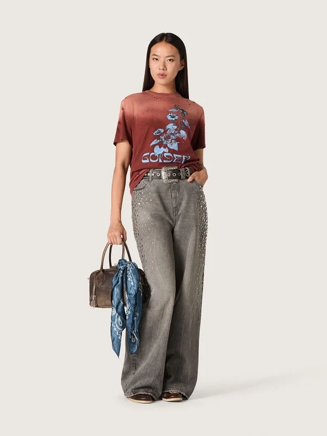 Women’s T-shirt in rust-colored cotton jersey with floral print