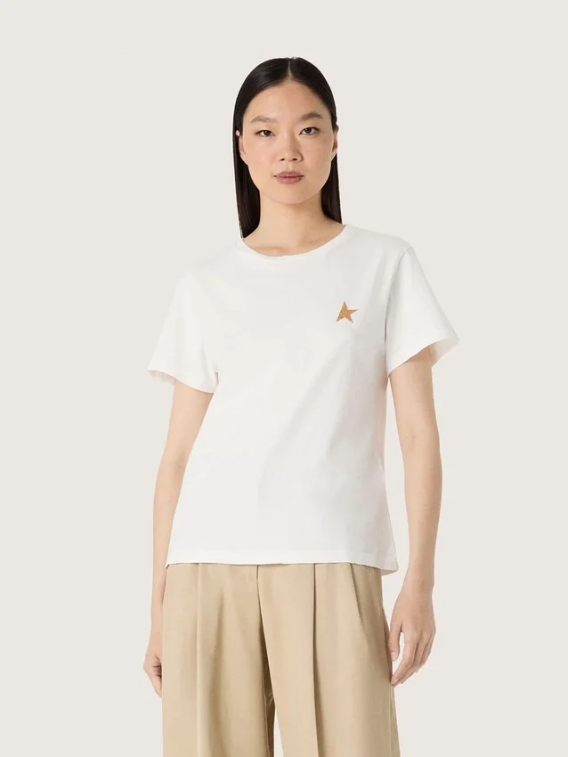 Women’s T-shirt with print on the back