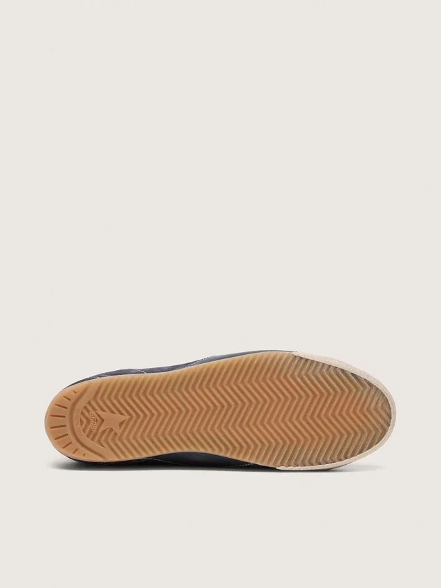 Men's True-Star in dark blue suede with white nappa leather star and heel tab