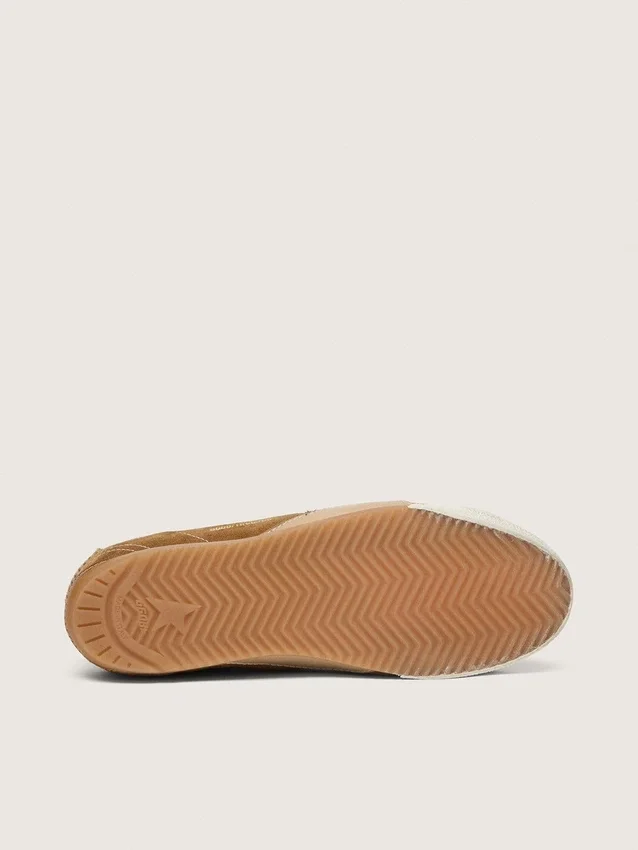 Men's True-Star in tobacco-colored suede with white star and platinum heel tab
