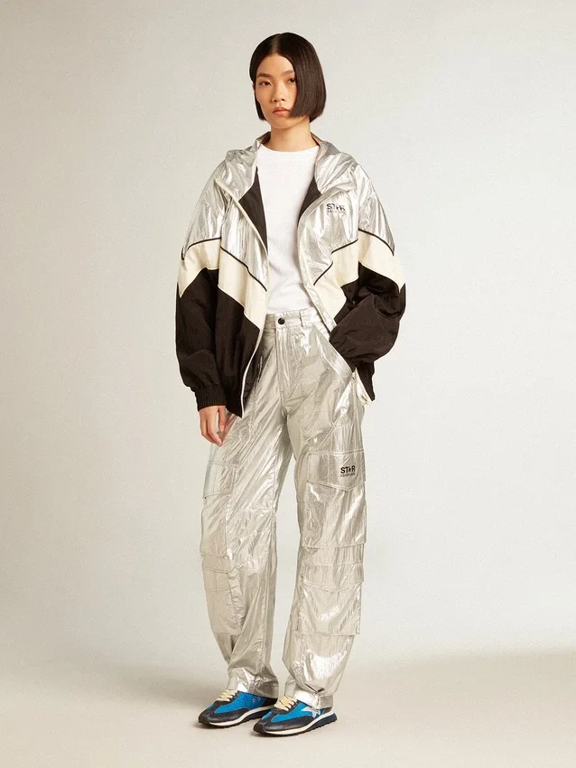 Women's windcheater in silver and black technical fabric