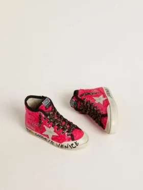 Young Francy in sequins with ice-gray suede star and animal-print laces