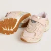 Young Lightstar in pink leather and mesh with pink leather star