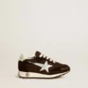 Young Marathon in black nylon with printed star and leather heel tab
