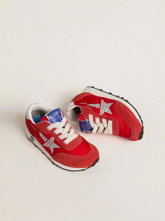 Junior Marathon in red nylon with printed star and leather heel tab