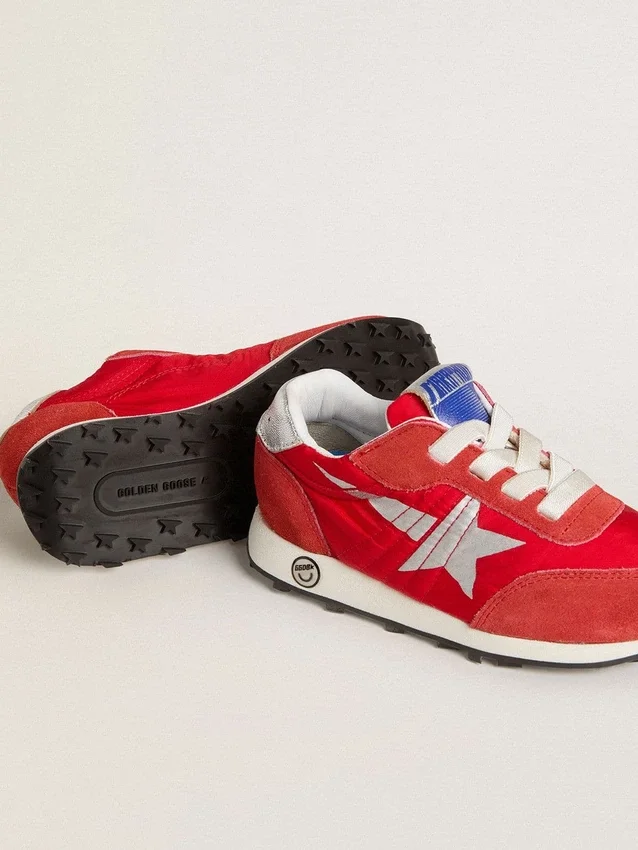 Junior Marathon in red nylon with printed star and leather heel tab