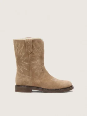 Young Wish boots in dove-gray suede with star embroidery